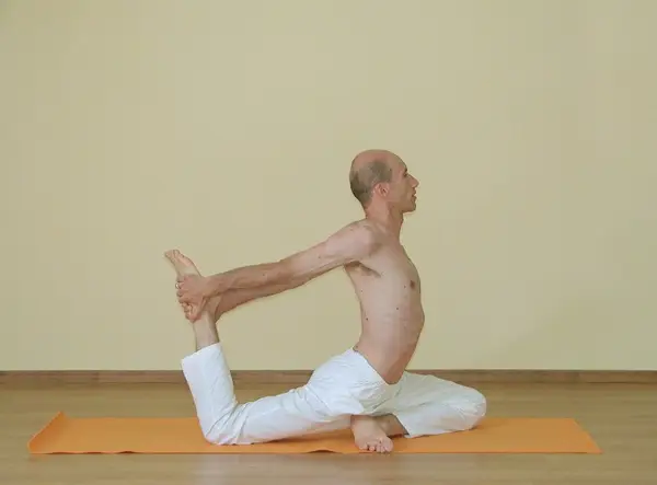 Kapotasana