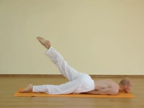Ardha Shalabhasana A